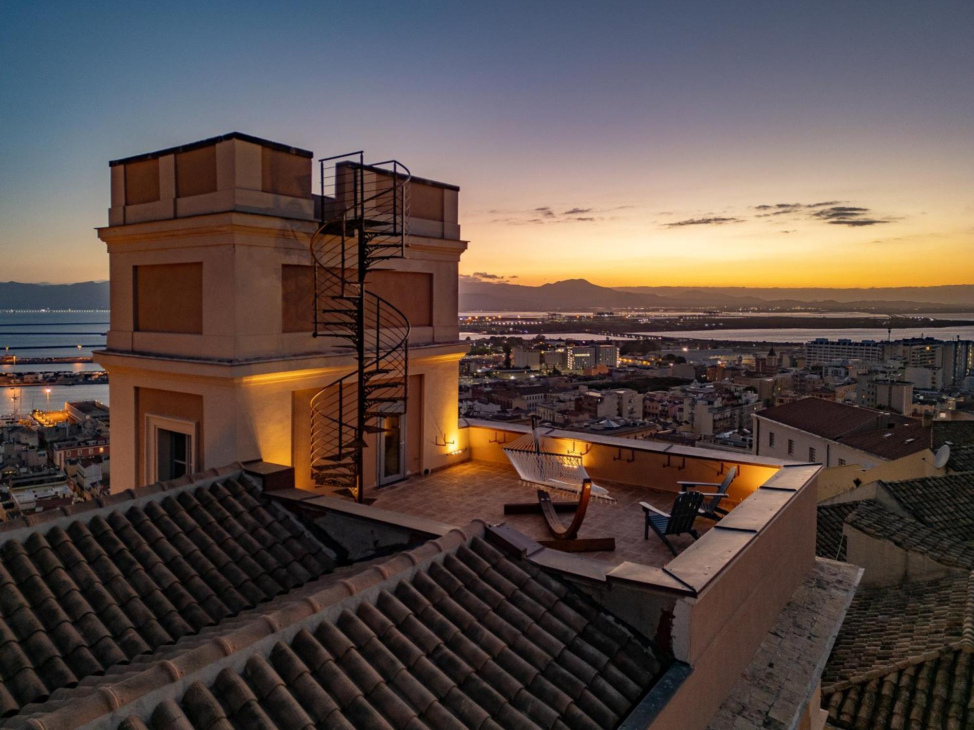 Palazzo Boyl 1840 Hotell Cagliari Exteriör bild