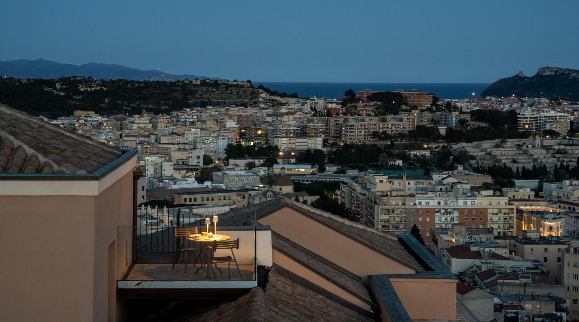 Palazzo Boyl 1840 Hotell Cagliari Exteriör bild