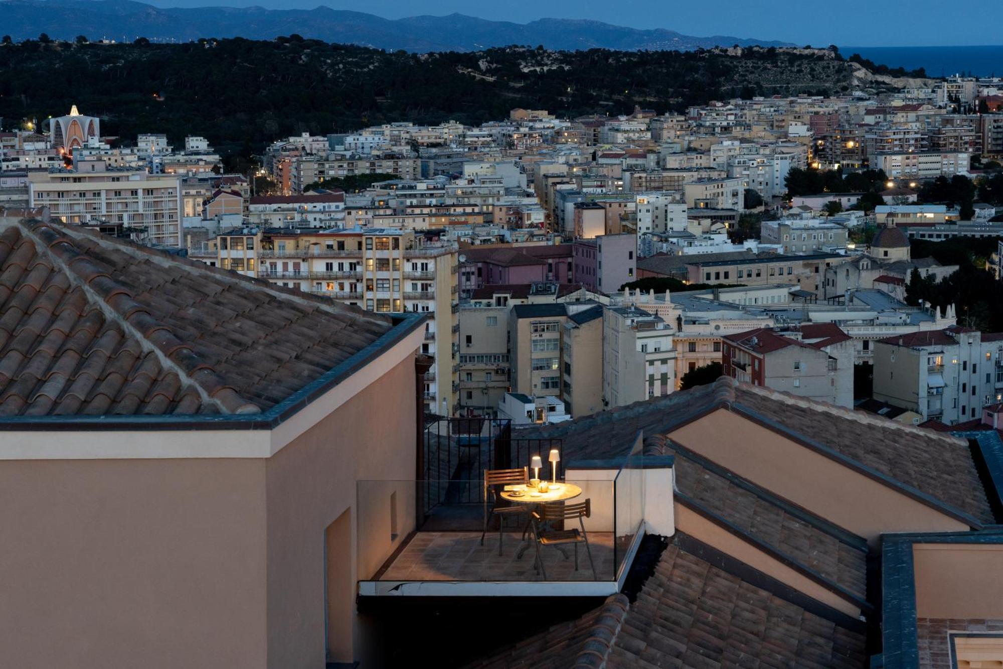 Palazzo Boyl 1840 Hotell Cagliari Exteriör bild